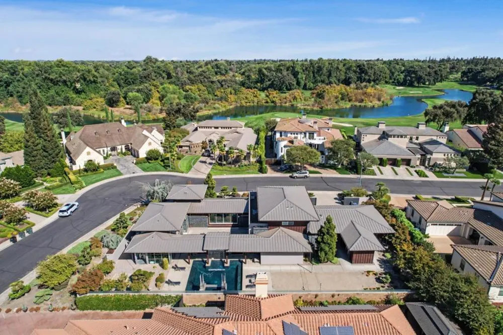 7434 River Nine Drive Modesto, CA 95356