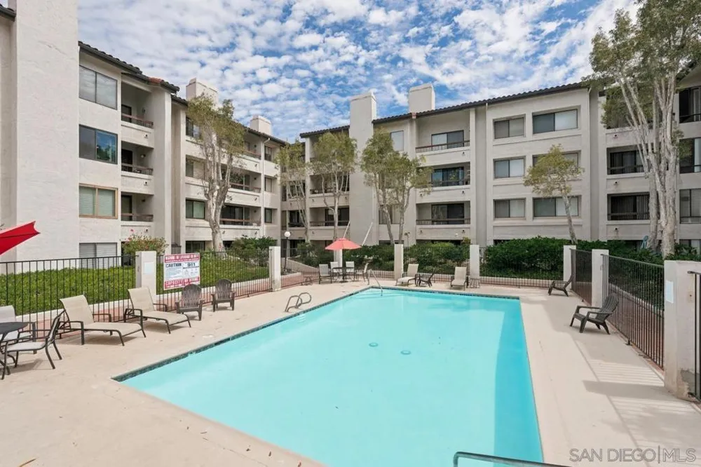 5645 Friars #384 San Diego, CA 92110
