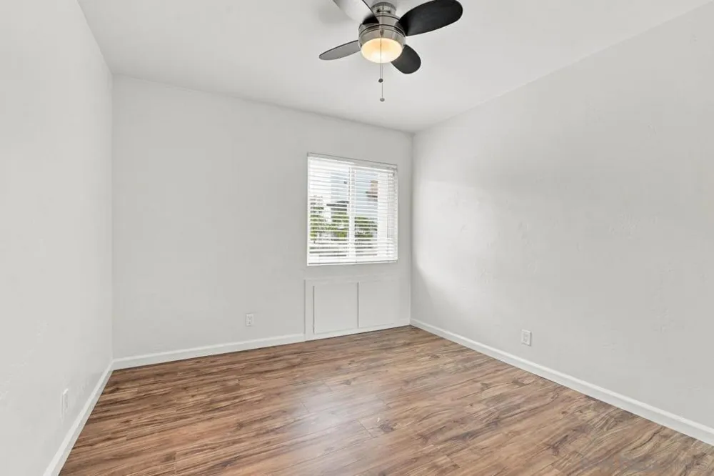 5645 Friars #384 San Diego, CA 92110