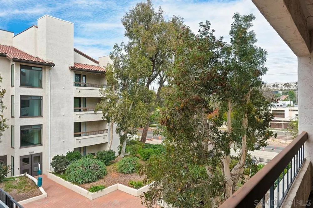 5645 Friars #384 San Diego, CA 92110