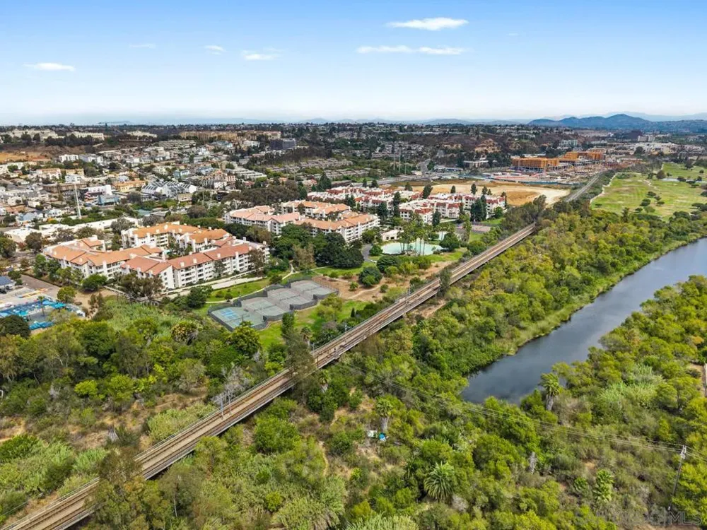5645 Friars #384 San Diego, CA 92110