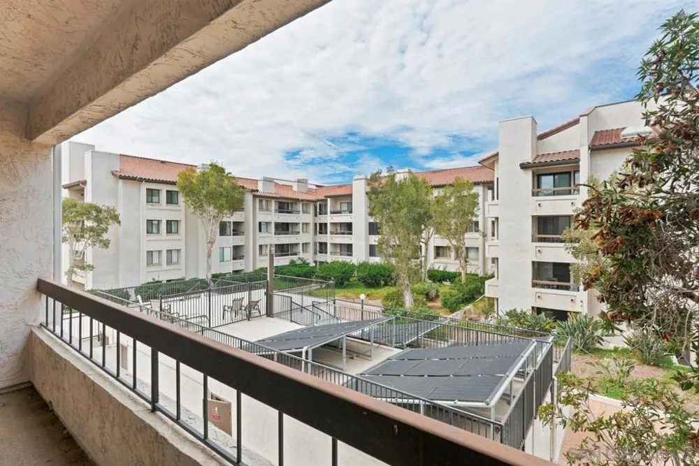 5645 Friars #384 San Diego, CA 92110