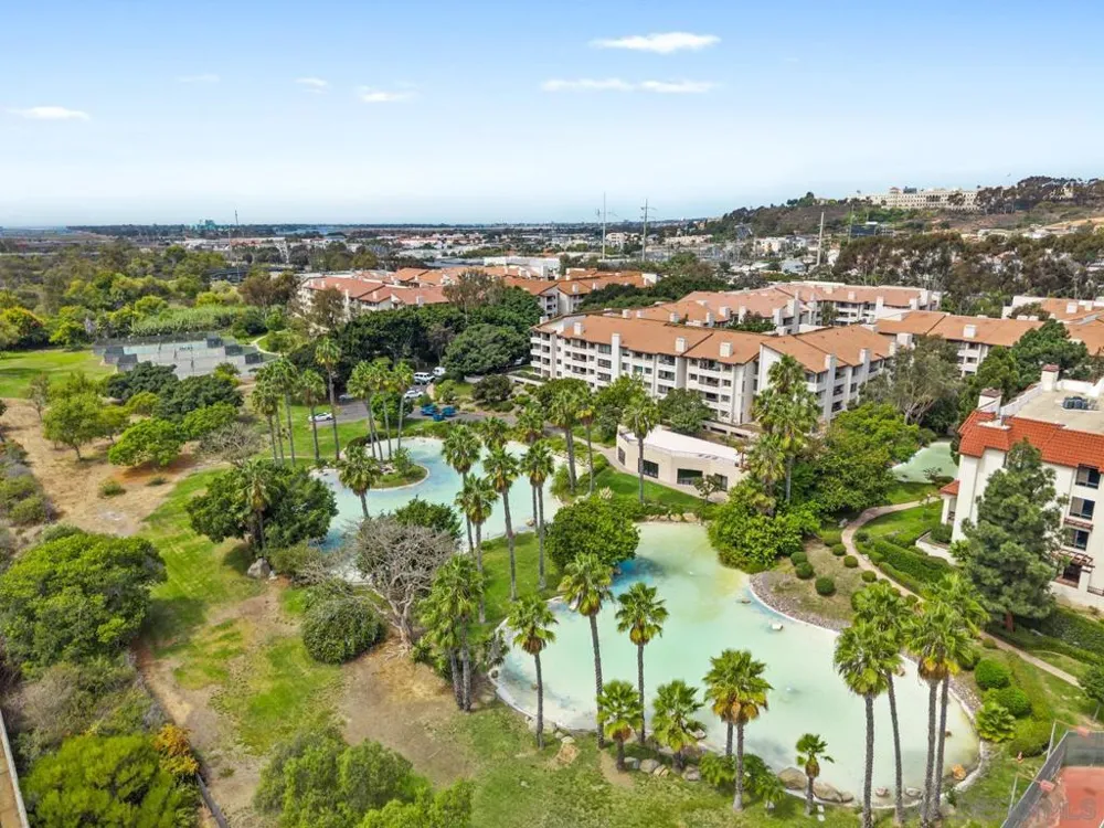 5645 Friars #384 San Diego, CA 92110