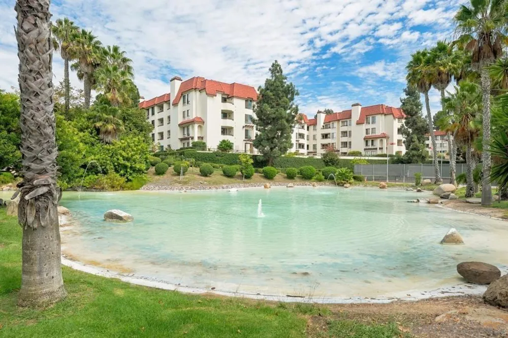 5645 Friars #384 San Diego, CA 92110
