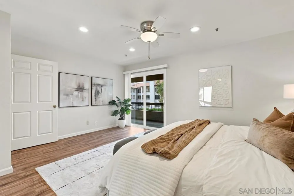 5645 Friars #384 San Diego, CA 92110