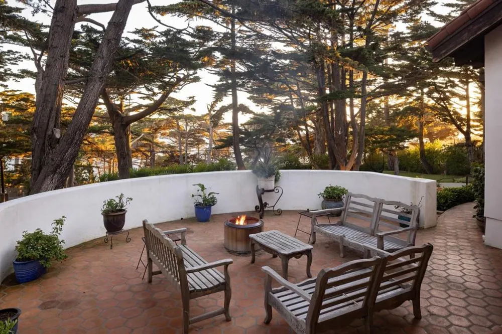 3217 17 Mile Drive Pebble Beach, CA 93953