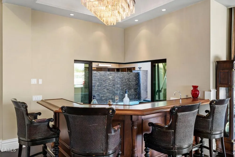 4490 Eastbourne Bay Oxnard, CA 93035