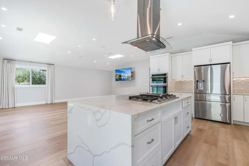 3214 Fermi Drive Topanga, CA 90290