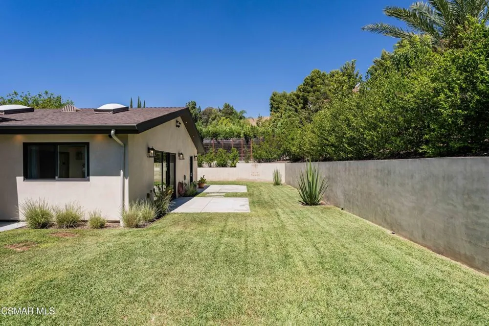 3214 Fermi Drive Topanga, CA 90290