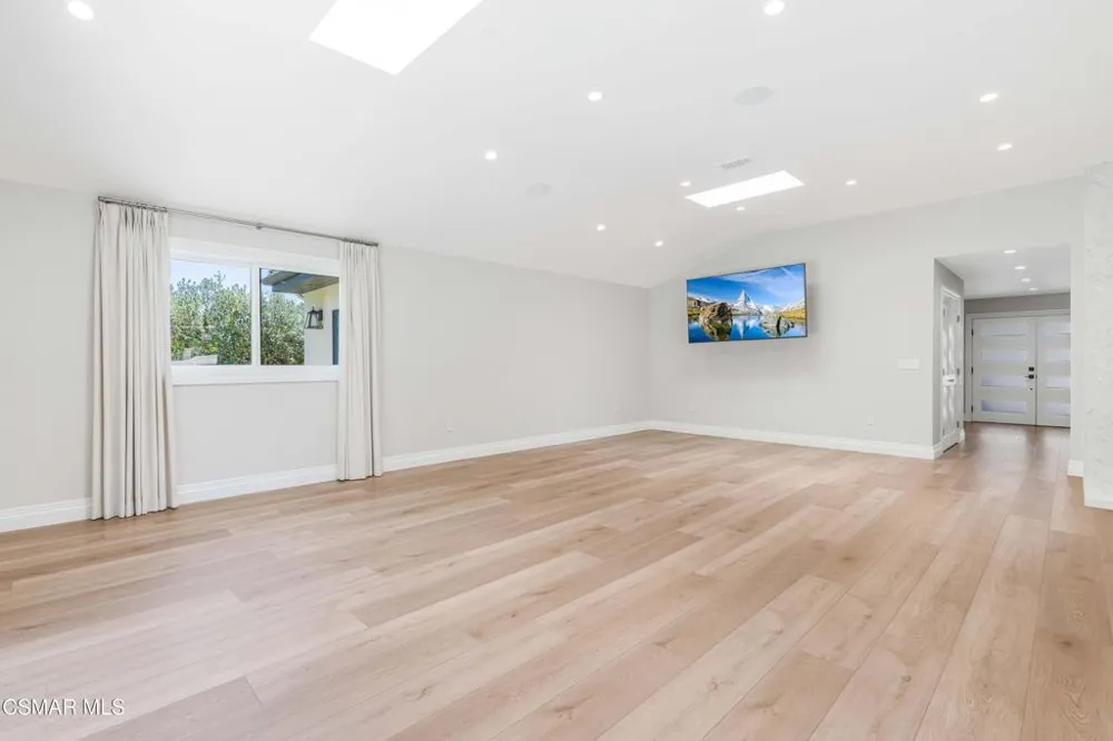 3214 Fermi Drive Topanga, CA 90290