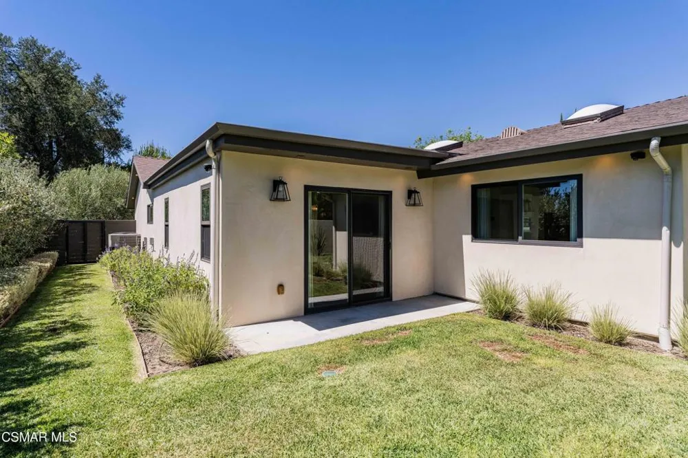 3214 Fermi Drive Topanga, CA 90290