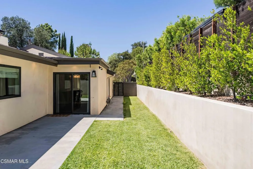 3214 Fermi Drive Topanga, CA 90290