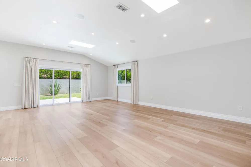 3214 Fermi Drive Topanga, CA 90290