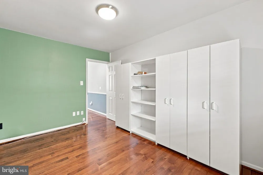 8216 GREENWICH ROAD Catlett, VA 20119