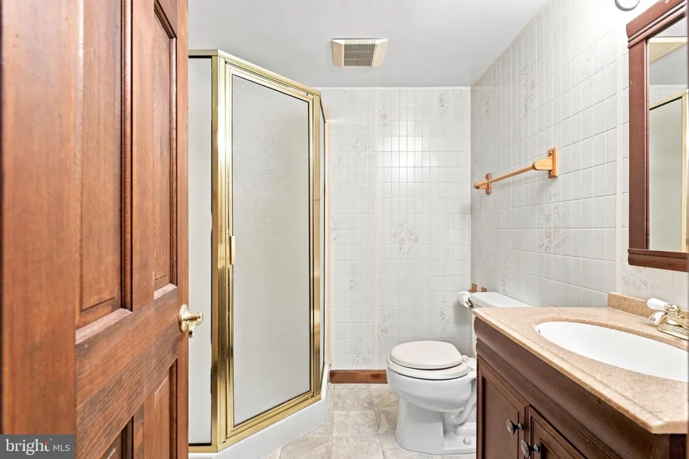 8216 GREENWICH ROAD Catlett, VA 20119