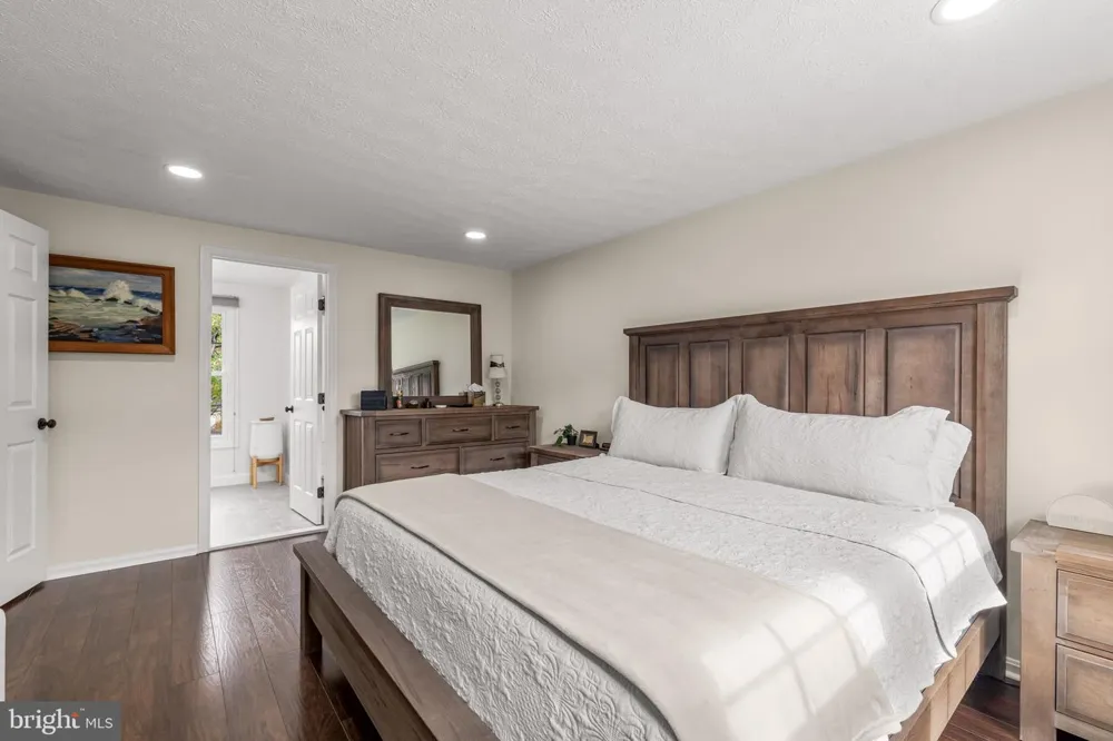 7122 UPPER MILLS CIRCLE Catonsville, MD 21228