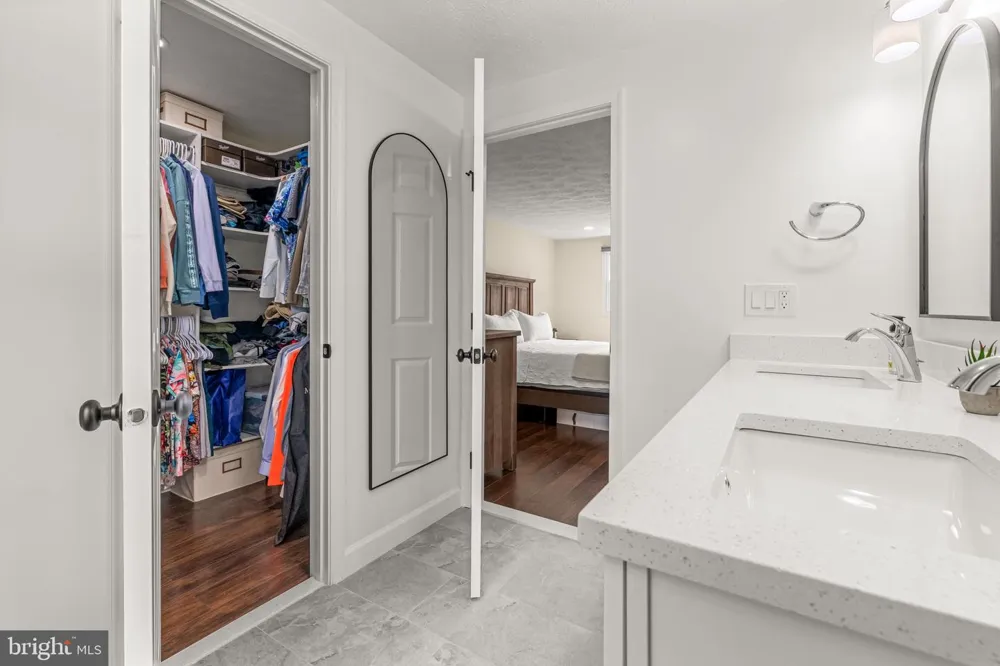 7122 UPPER MILLS CIRCLE Catonsville, MD 21228