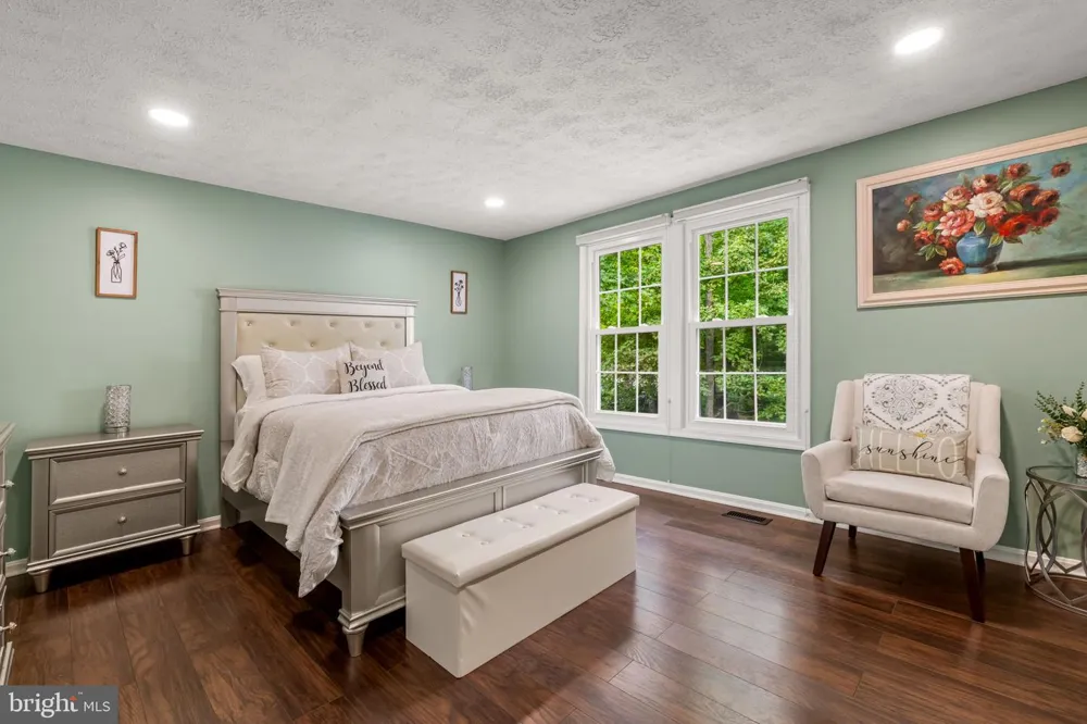 7122 UPPER MILLS CIRCLE Catonsville, MD 21228