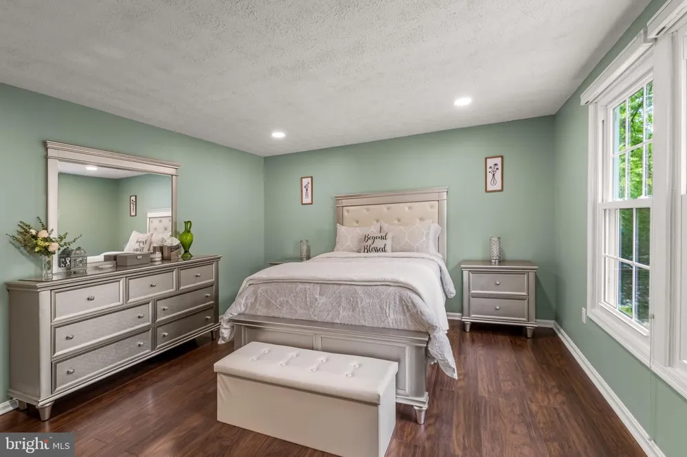 7122 UPPER MILLS CIRCLE Catonsville, MD 21228