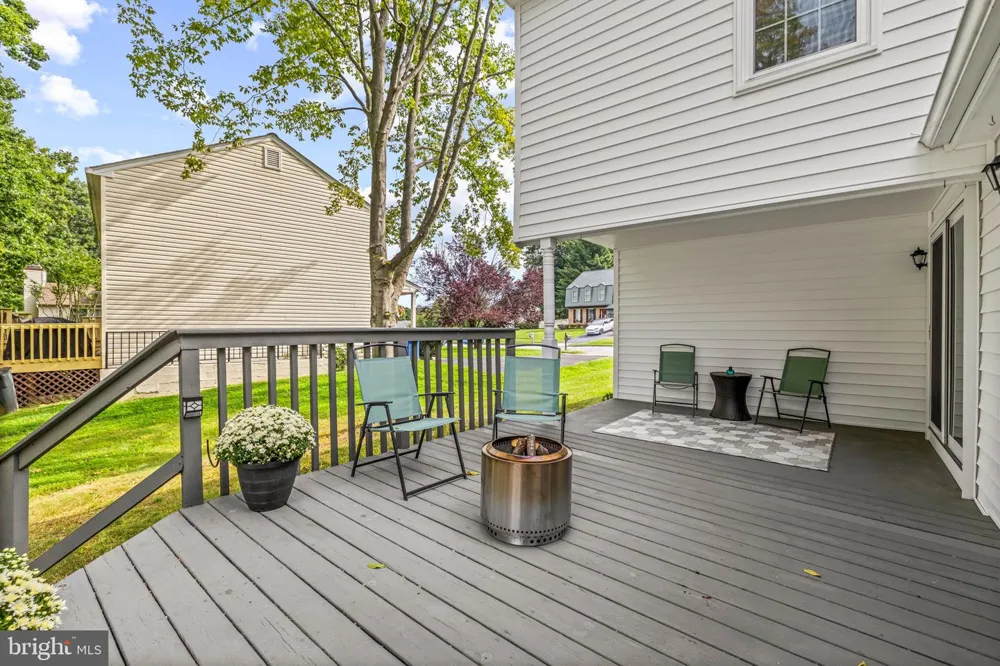 7122 UPPER MILLS CIRCLE Catonsville, MD 21228