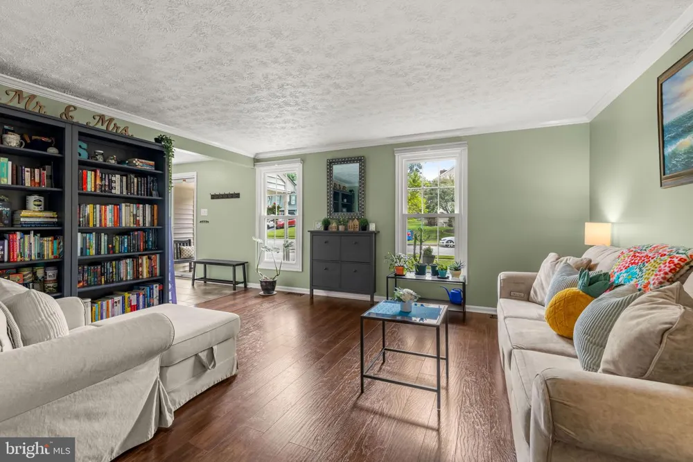 7122 UPPER MILLS CIRCLE Catonsville, MD 21228