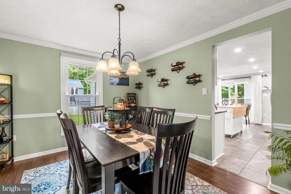 7122 UPPER MILLS CIRCLE Catonsville, MD 21228