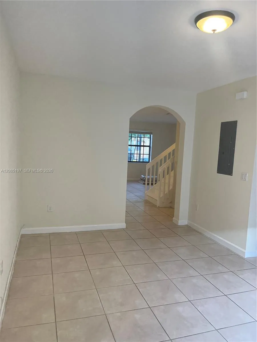 9373 W 33rd Way #9373 Hialeah, FL 33018