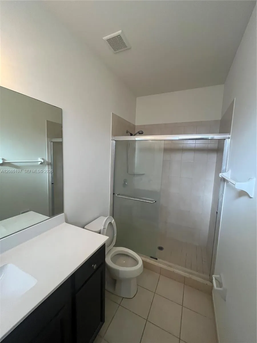 9373 W 33rd Way #9373 Hialeah, FL 33018
