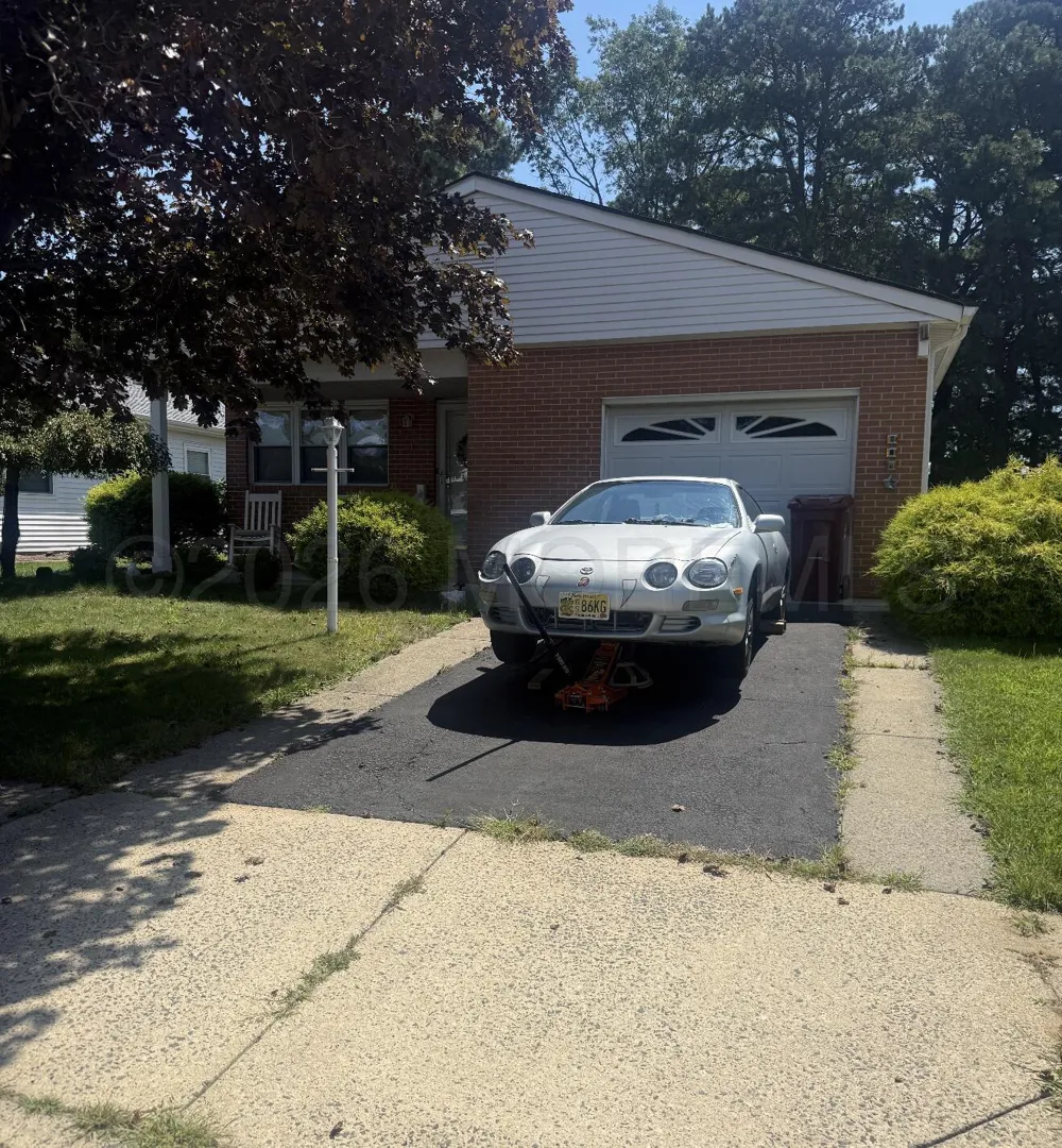 4 Cardiff Court Toms River, NJ 08757