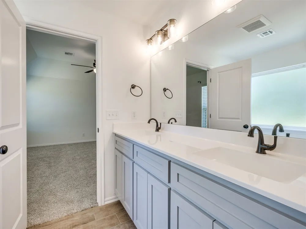 31185 E 65th Court S Broken Arrow, OK 74014