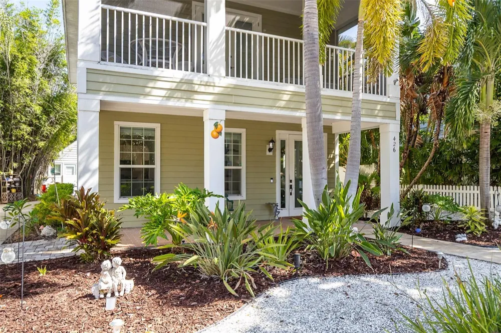 426 SCOTLAND ST Dunedin, FL 34698