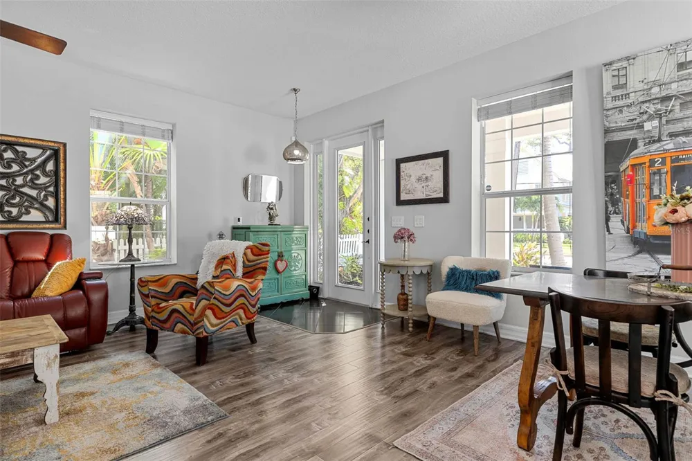426 SCOTLAND ST Dunedin, FL 34698