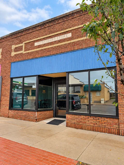 131 W Main Street Spring Grove, MN 55974