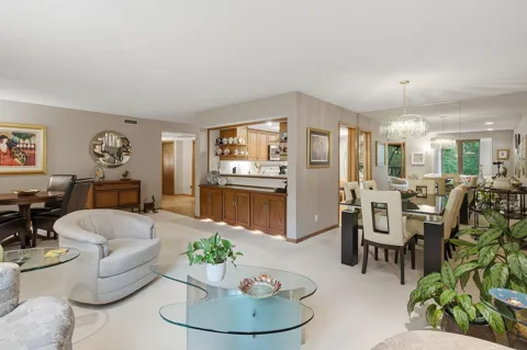 6051 Laurel Avenue #214