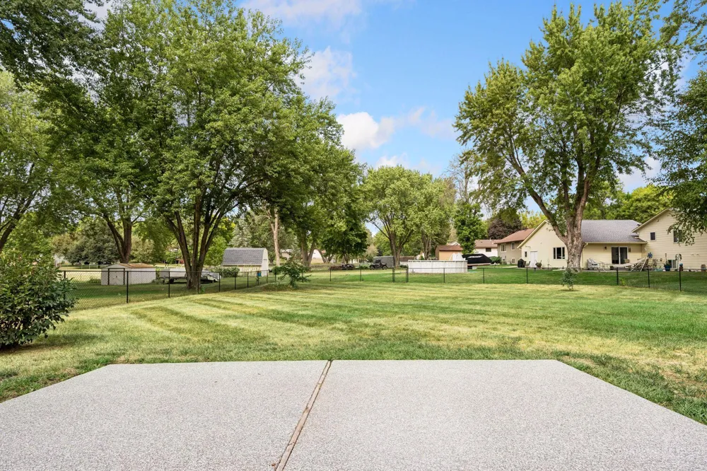 10650 105th Avenue Maple Grove, MN 55369