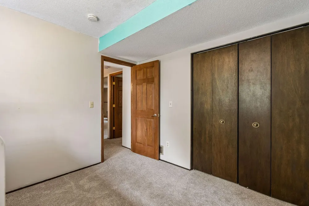 10650 105th Avenue Maple Grove, MN 55369