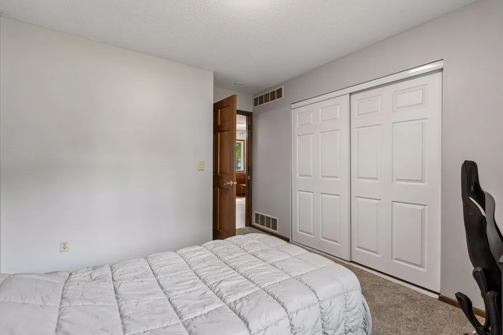 10650 105th Avenue Maple Grove, MN 55369