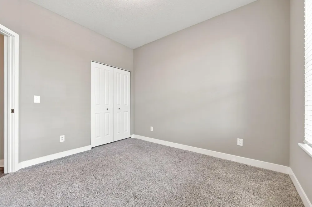 18370 Hamby Way Lakeville, MN 55044