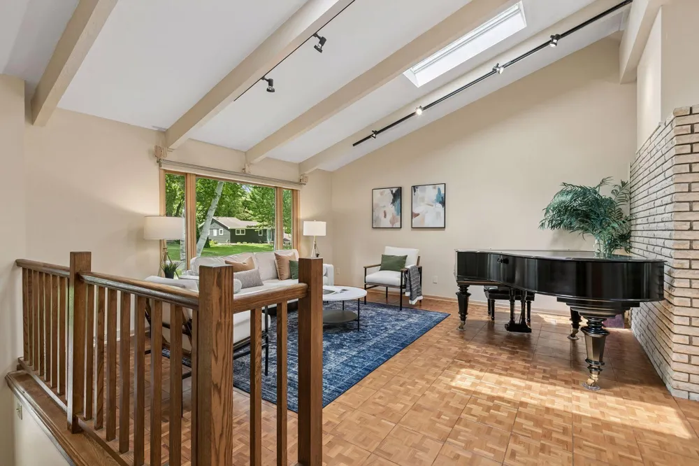 2700 Kyle Avenue Golden Valley, MN 55422