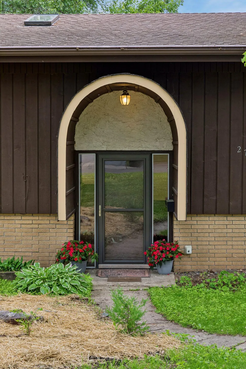 2700 Kyle Avenue Golden Valley, MN 55422