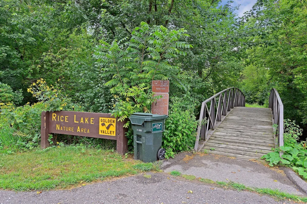 2700 Kyle Avenue Golden Valley, MN 55422