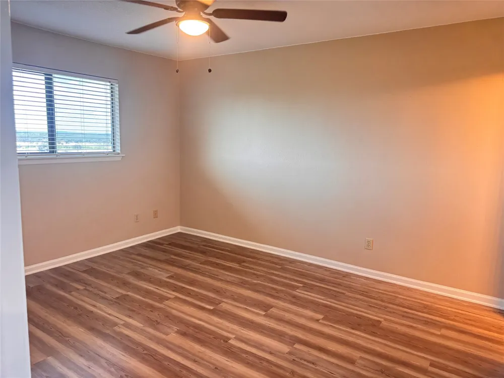 1256 Cougar Drive #6 Canyon Lake, TX 78133
