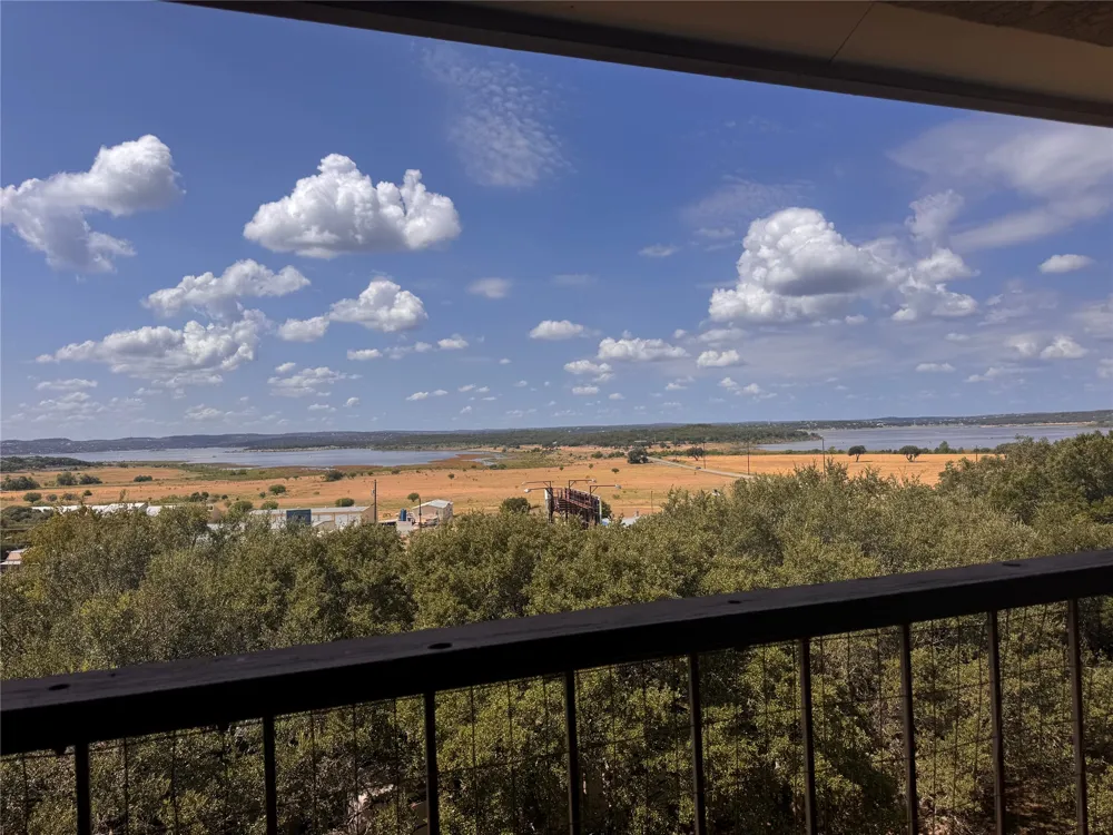 1256 Cougar Drive #6 Canyon Lake, TX 78133