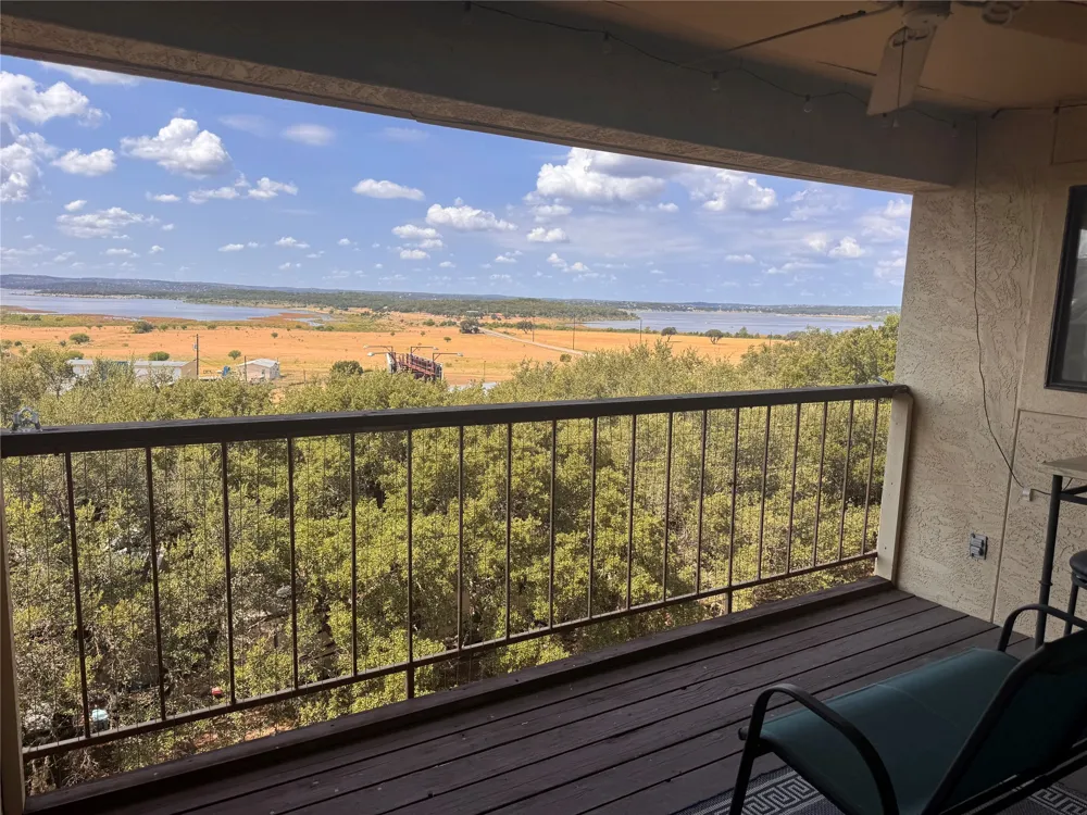 1256 Cougar Drive #6 Canyon Lake, TX 78133