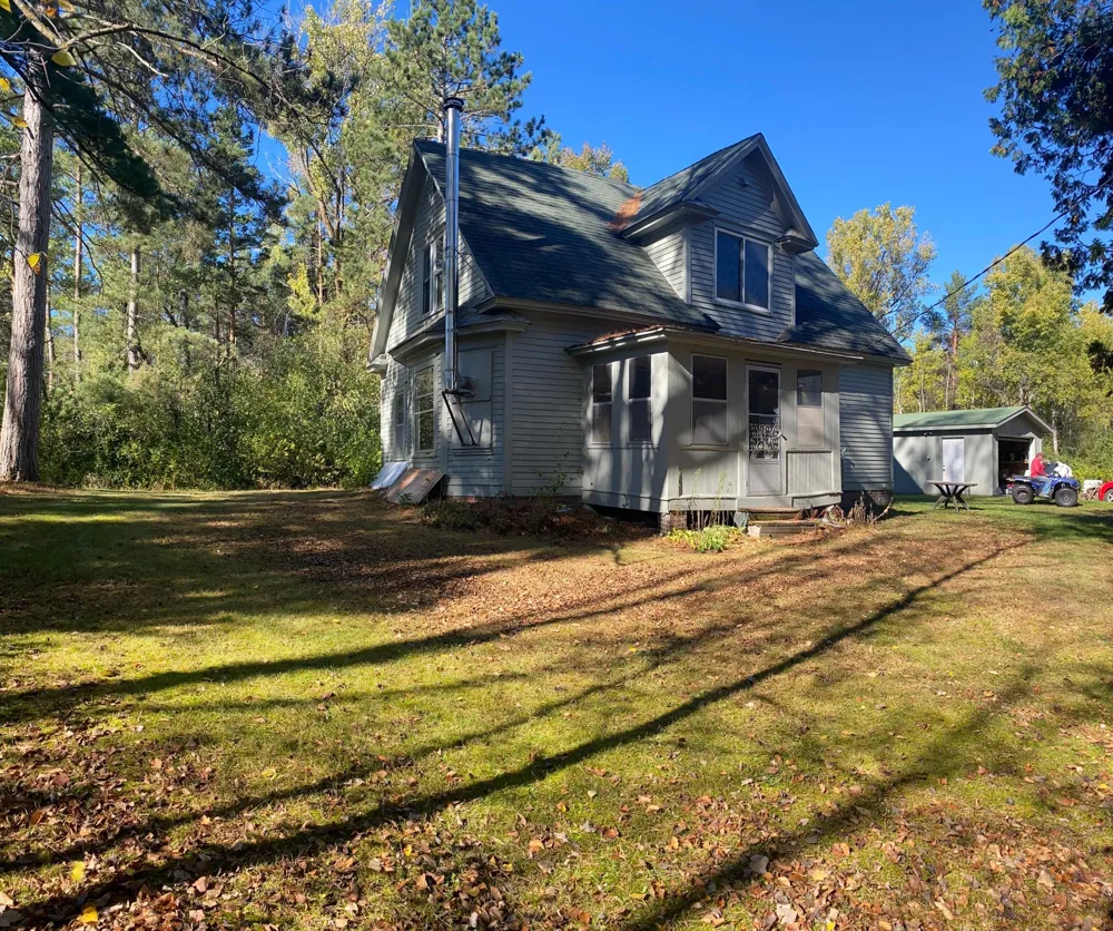 3449 Mosevej Askov, MN 55704