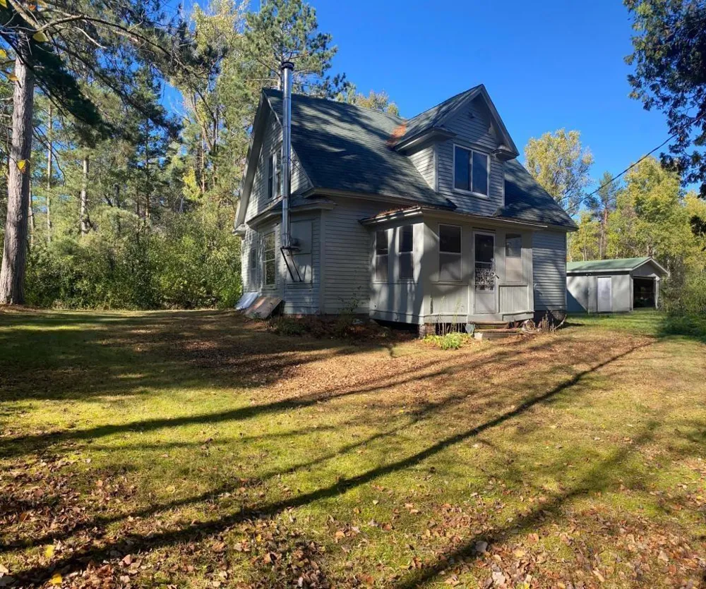 3449 Mosevej Askov, MN 55704