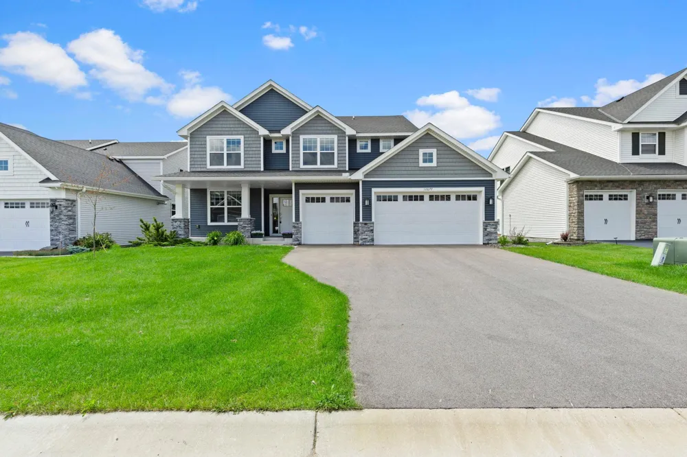 12677 Ardmore Avenue Rosemount, MN 55068