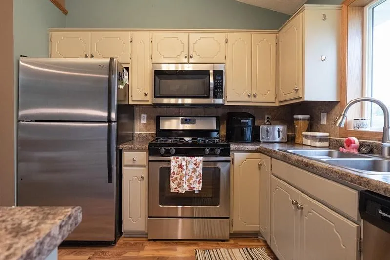 13474 Forrest Drive Becker, MN 55308