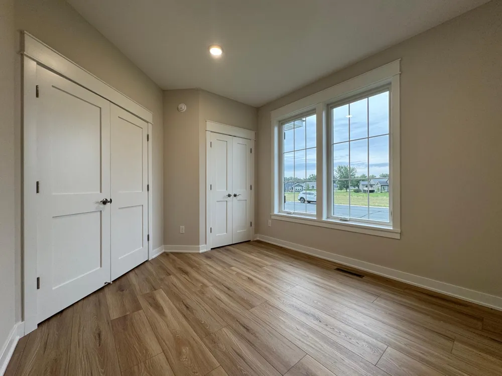 2563 Clubhouse Drive Lake City, MN 55041