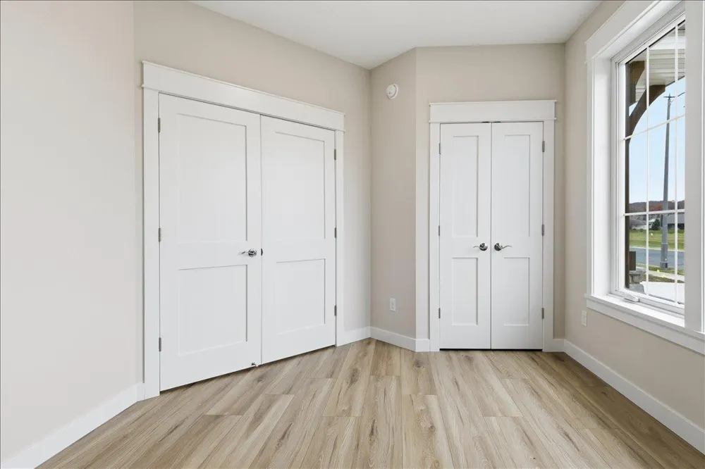 2563 Clubhouse Drive Lake City, MN 55041